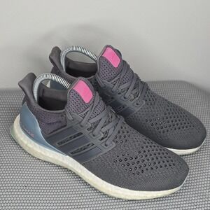 ADIDAS 5.5 Ultraboost 1 running SHOES sneakers / Women size 6‎